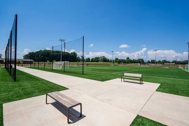 Jennings Park - Image 1