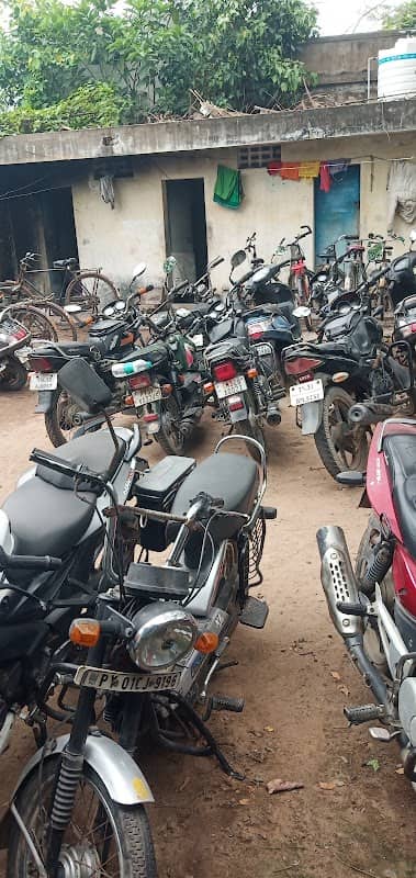 Srivaari Two Wheeler Parcking Stand - Image 1