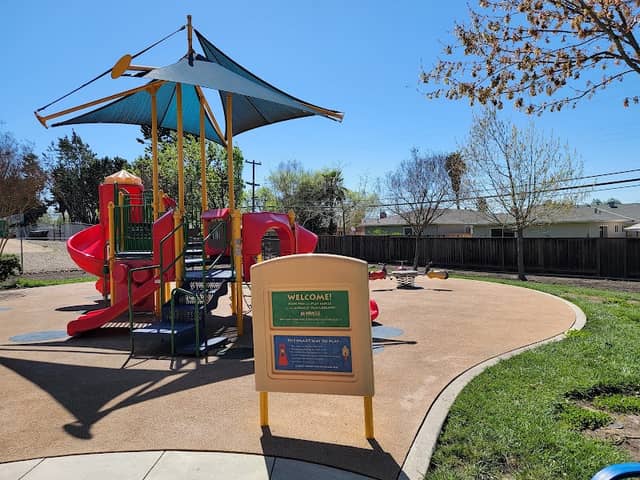 Cardoza Park - Image 1