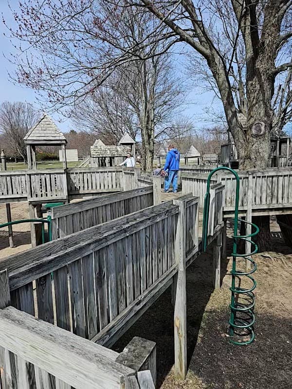 Malone Village Memorial Park - Image 1