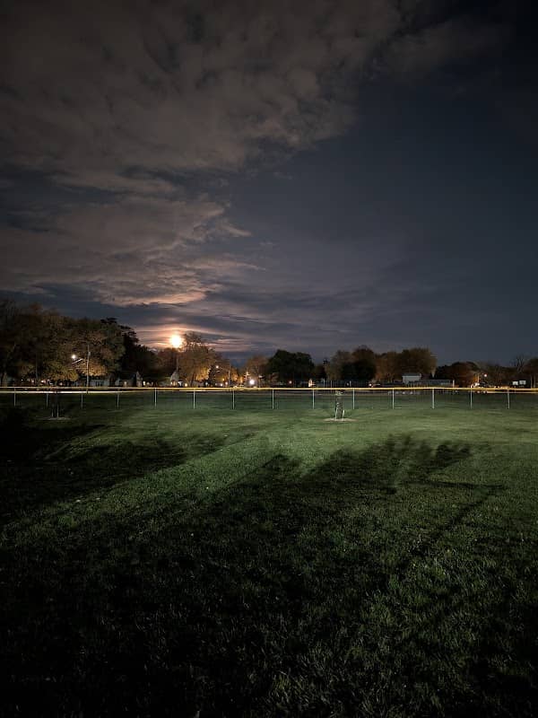 Ives Park - Image 1