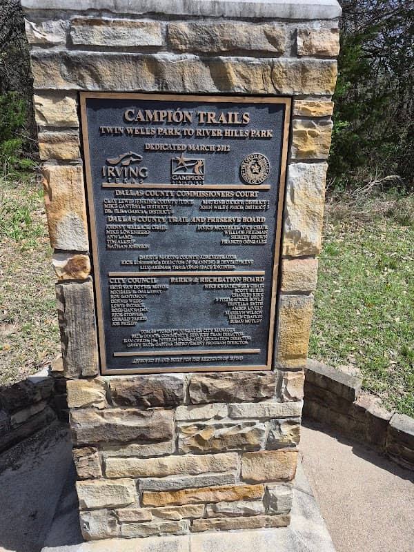 River Hills Park - Image 1