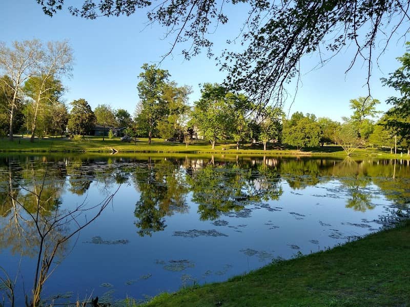 Bell Lake Park - Image 2