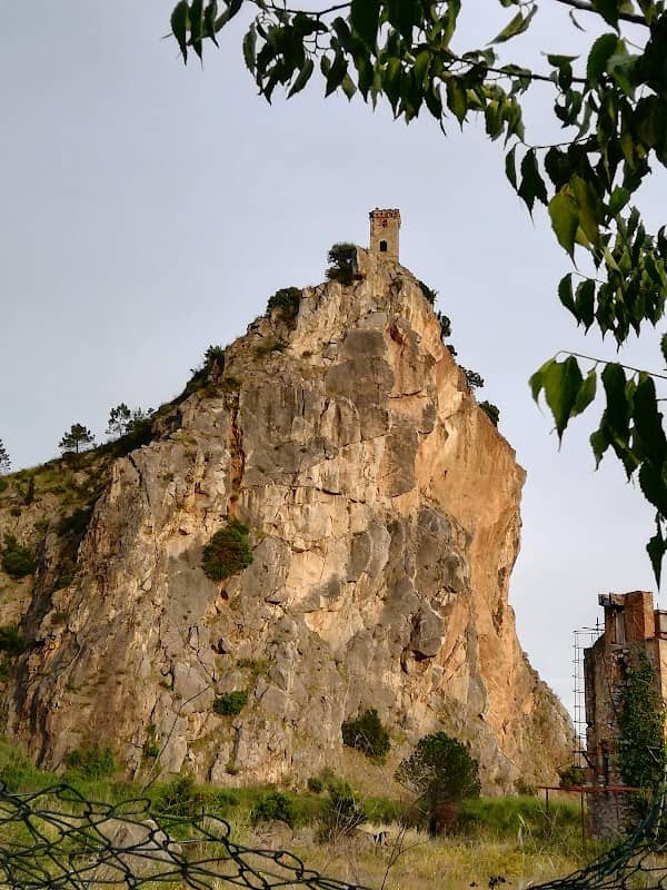 Caprona Tower - Image 1