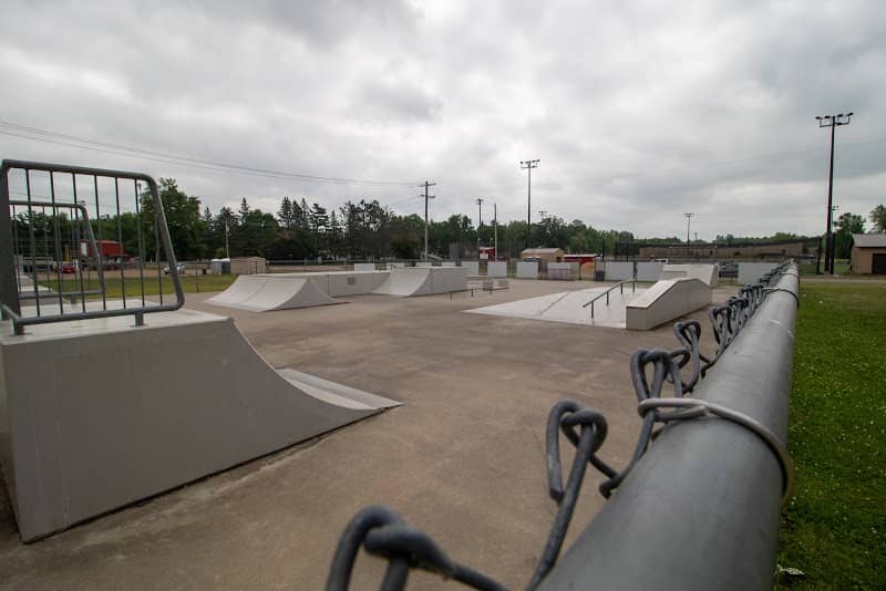 Aitkin Skateboard Park - Image 1