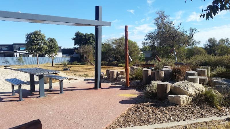 Varris Park - Image 1