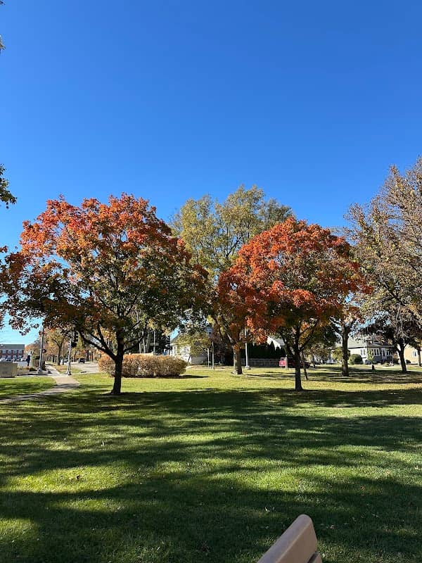 Hummer Park - Image 1