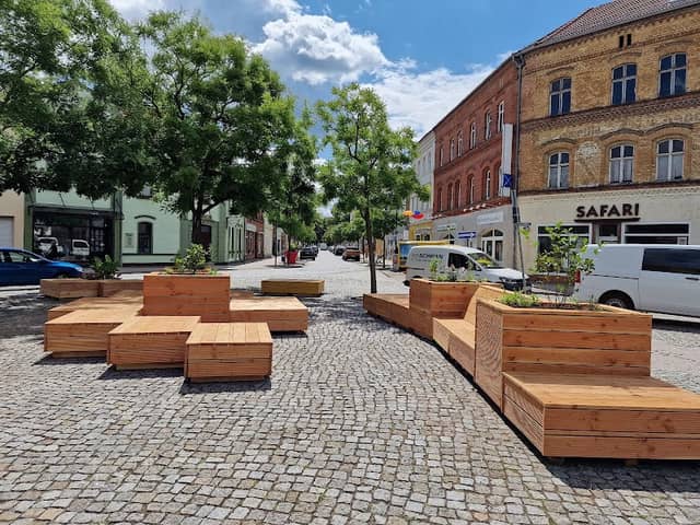 Stadtmöbel Bismarckplatz - Image 1