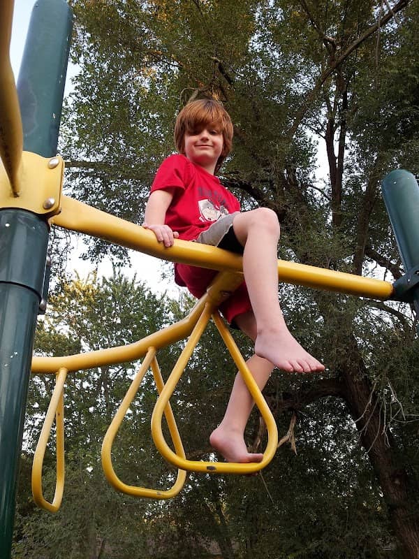 Warrick Park - Image 1