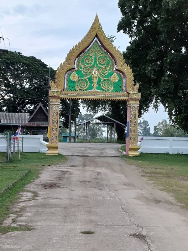 ตลาดท่าน้ำ วัดมะเดื่อชุมพร - Image 1