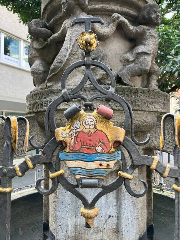 Fontaine - Image 2