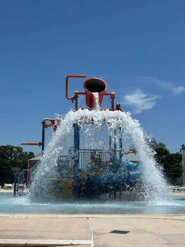 Plainview Aquatic Center - Image 3