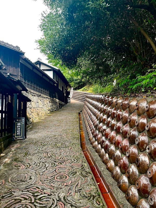 Tokoname Pottery Footpath - Image 2