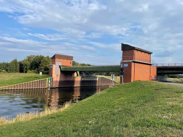 Hochwassersperrtor Artlenburg - Image 1