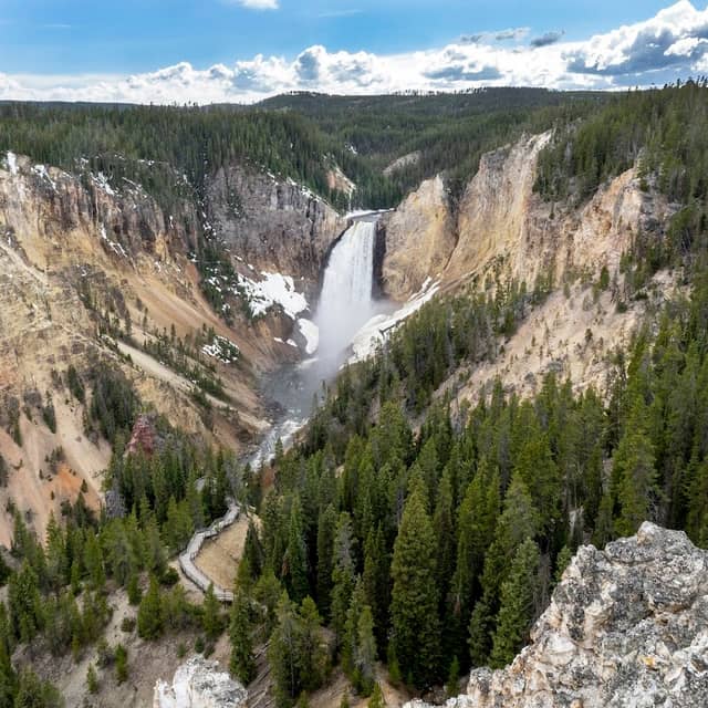 Grand View - Image 1