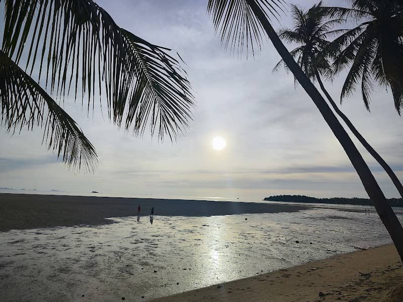 Hin Kong Beach - Image 2