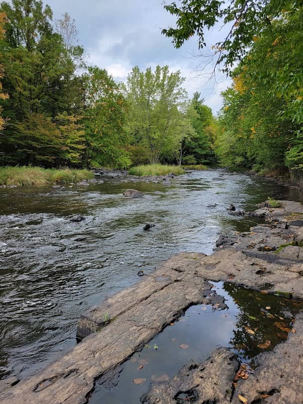 Ice Age Trail Dells Segment Trailhead - Image 1