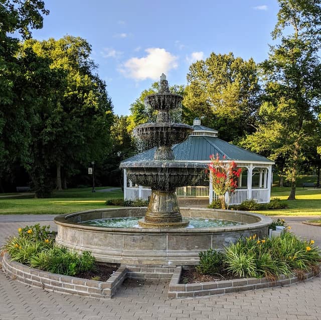 Alexander City Park - Image 1