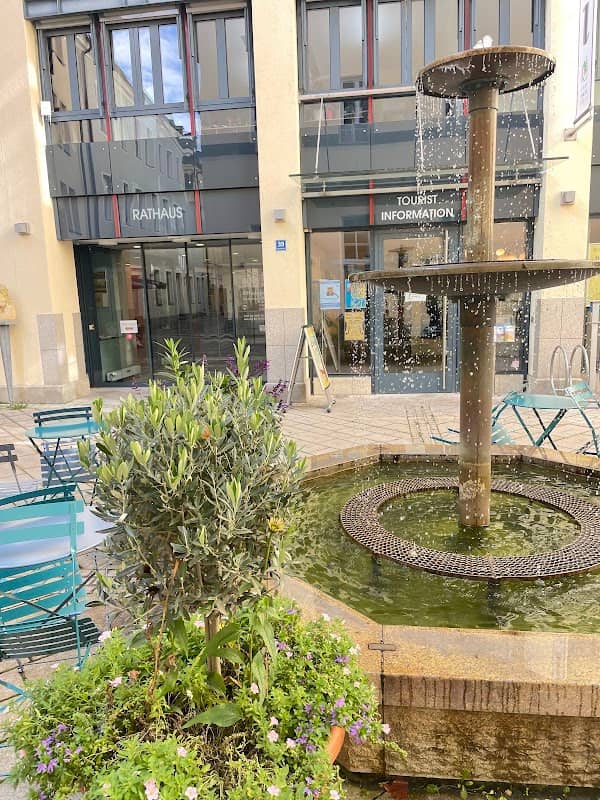 Rathausbrunnen - Image 1