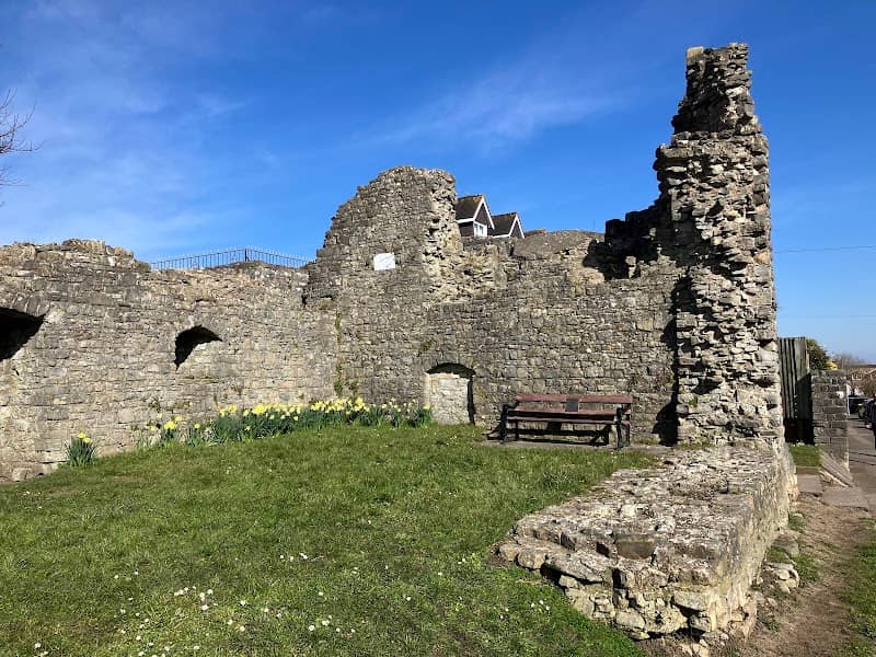 Barry Castle - Image 2