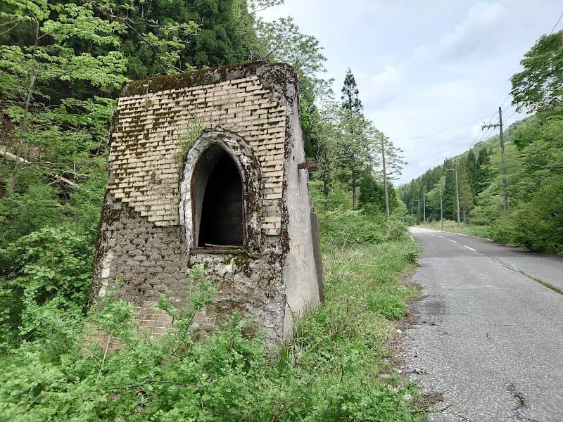Tsubakizaka Pass - Image 2