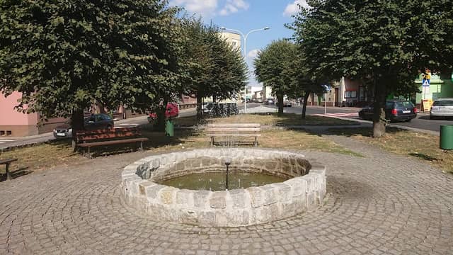 Fontanna - Image 1