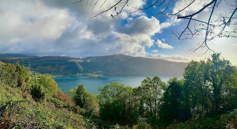 Belvedere sul lago di Nemi - Image 2