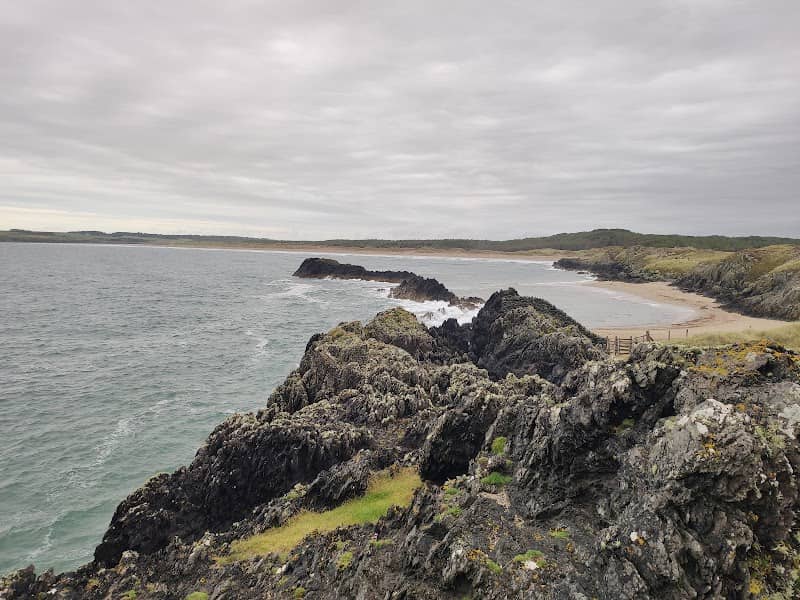 Gwddw Llanddwyn - Image 1