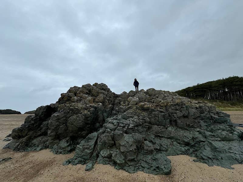 Gwddw Llanddwyn - Image 3
