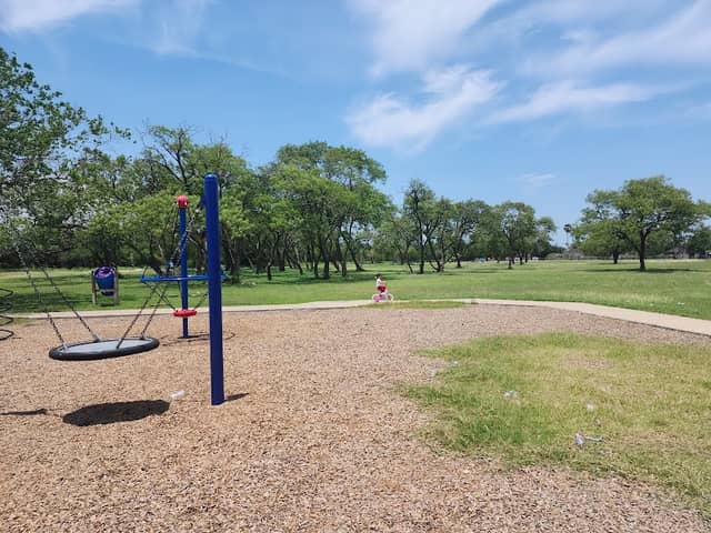 Chachalaca Park - Image 2