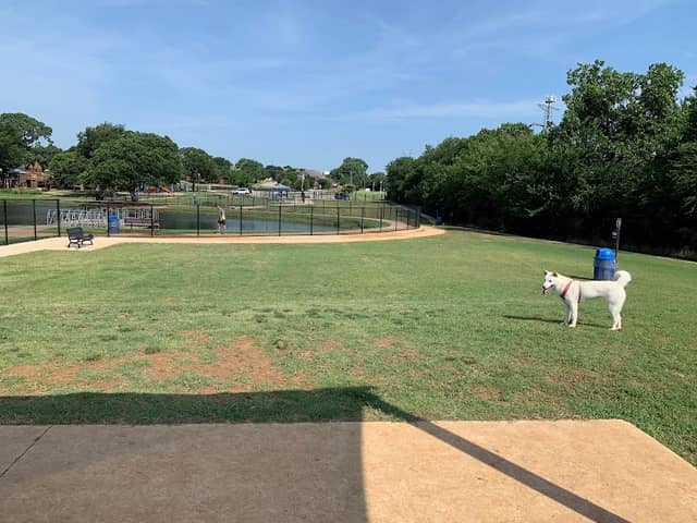 Briarhill dog park - Image 1