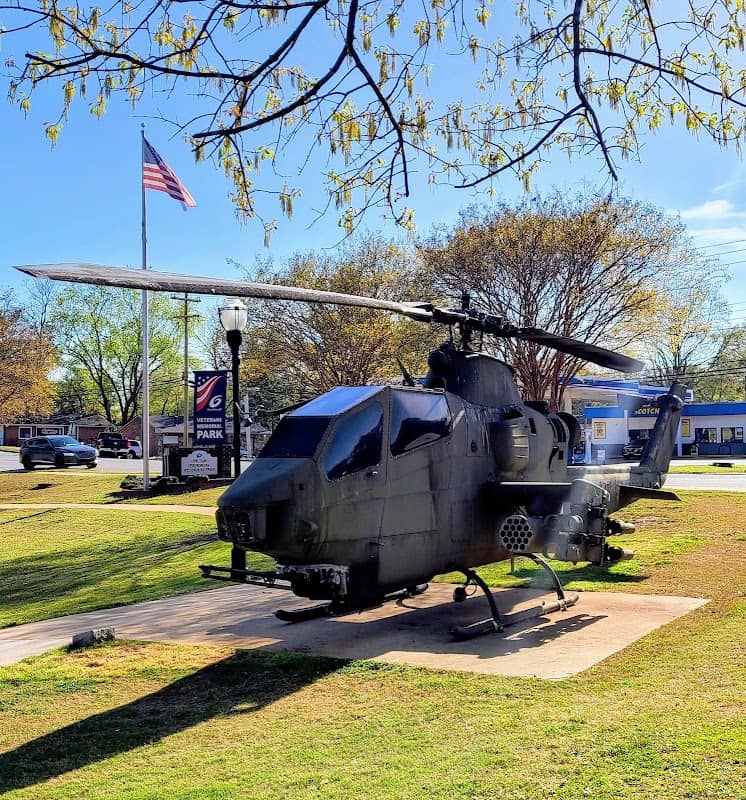 Veterans Park - Image 1