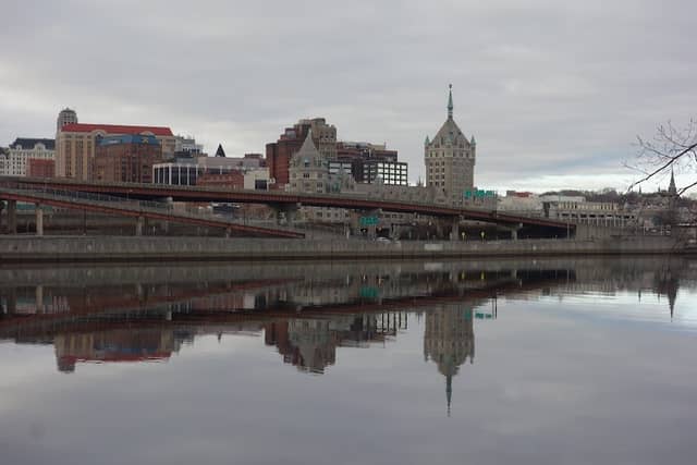 Riverfront Park - Image 2