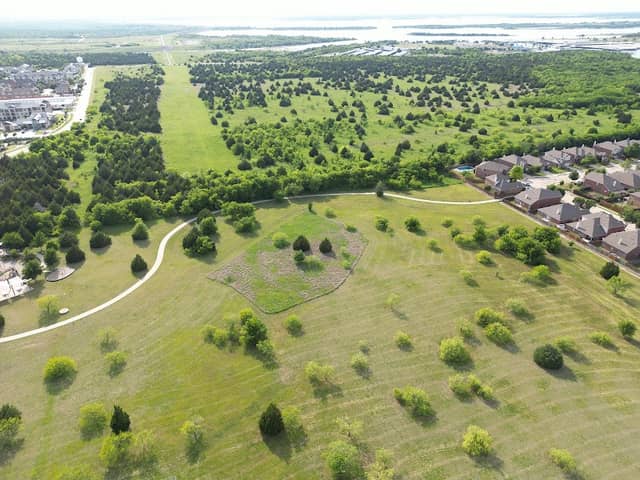 East Hill Park - Image 1