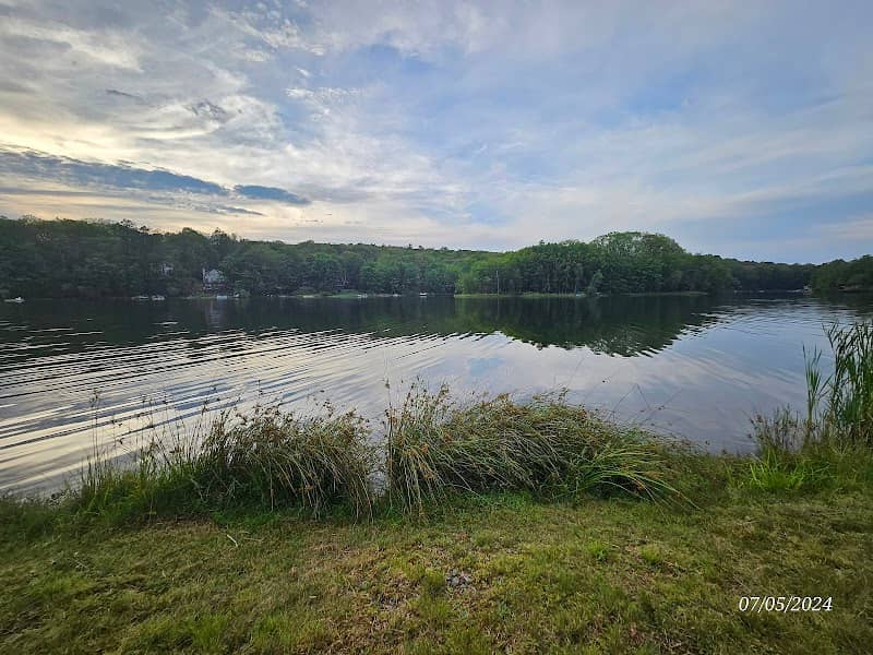 North Lake Beach And Park - Image 1