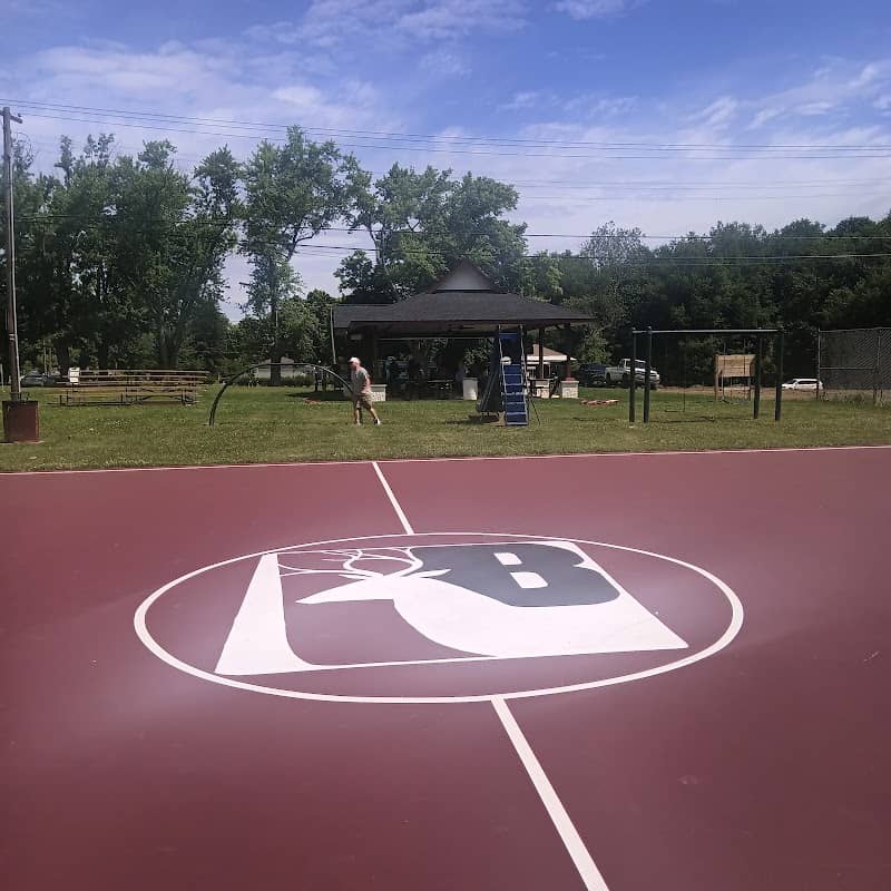 Victory Park - Image 2