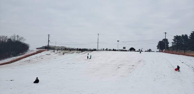 Shiawassee Sledding Hill - Image 1