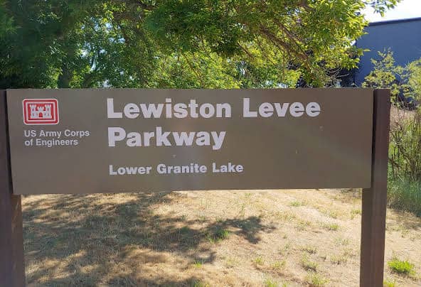 Lewiston Levee Parkway - Image 1