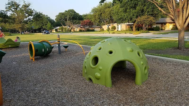 Durham Park - Image 1