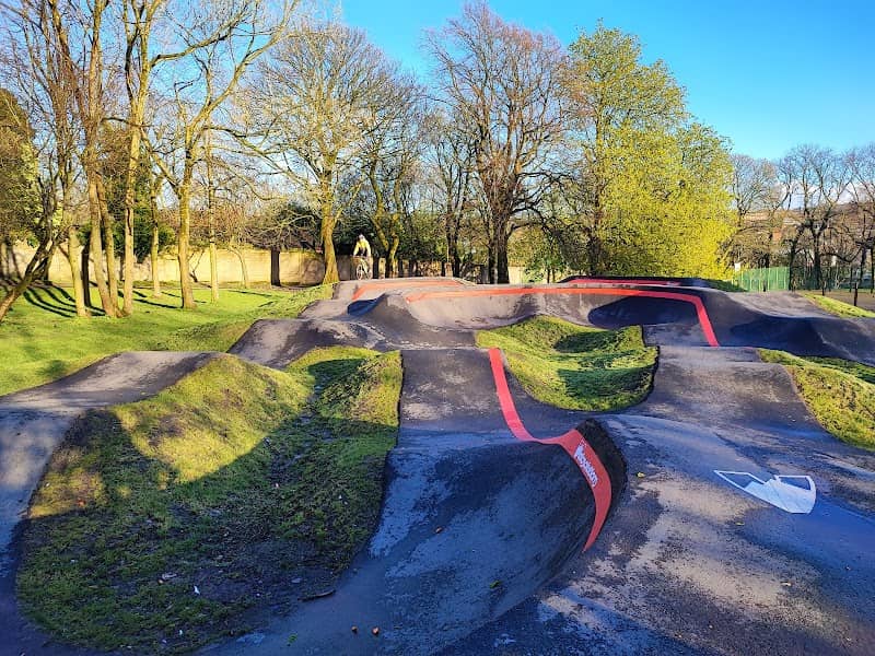 Milnshaw Park - Image 1