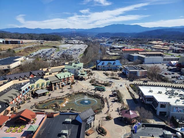 The Great Smoky Mountain Wheel - Image 3