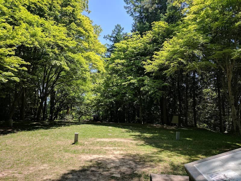 Shiroyama Park - Image 3