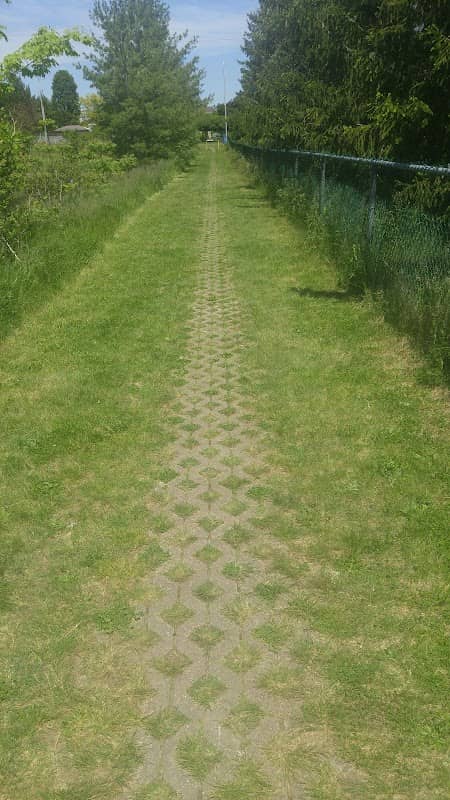 Kilworth Rivers Edge Park - Image 2