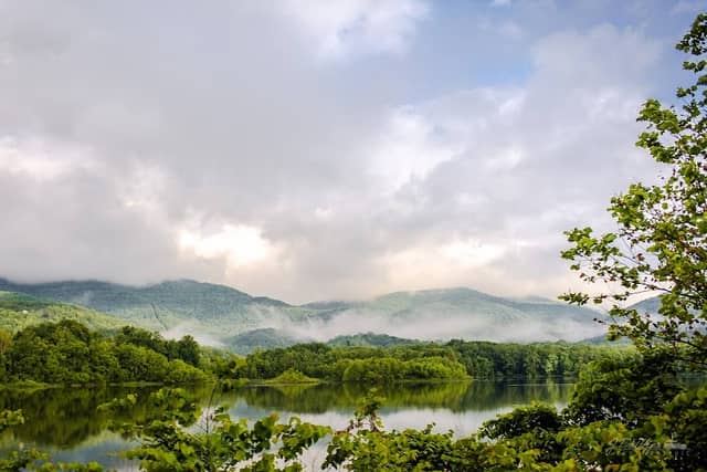 Cove Lake State Park - Image 2