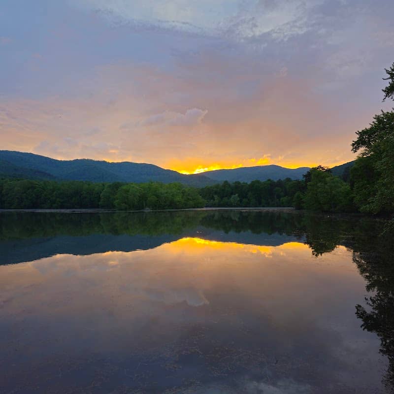 Cove Lake State Park - Image 1