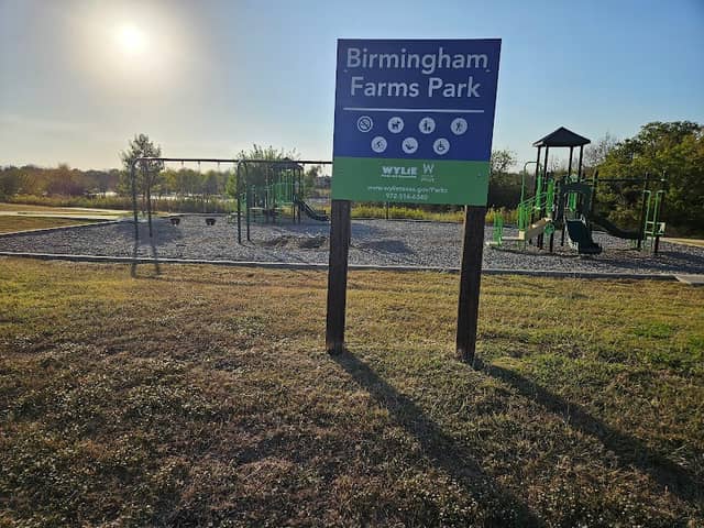 Birmingham Farms Park - Image 3