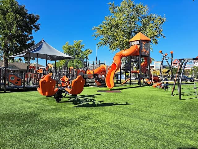 Arch Street Park - Image 1