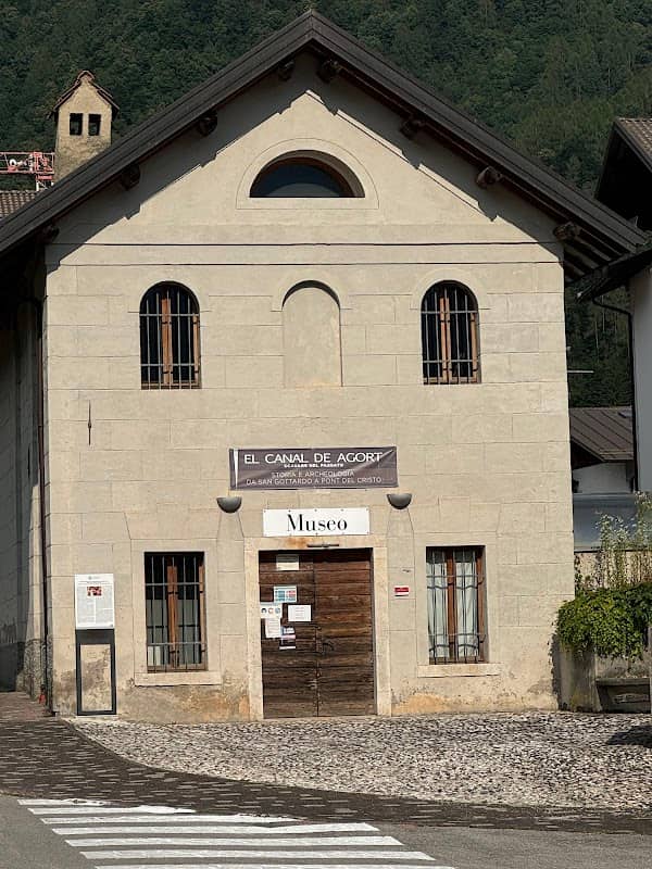 Mineral Museum - Image 1
