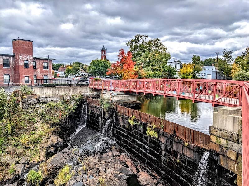 Spicket Falls River Walk Park - Image 1