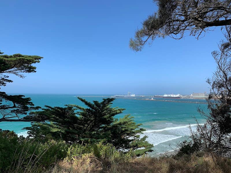 Port Of Portland - Vested Land - Image 1